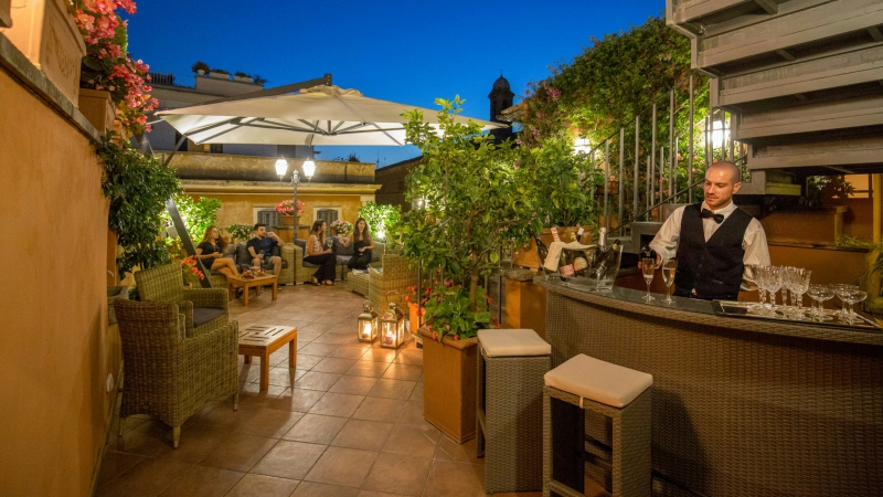 Hotel-Mozart-Rom-terrasse-bar-terrasse